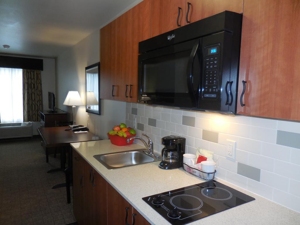 Ledgestone Hotel Vernal Zimmer foto
