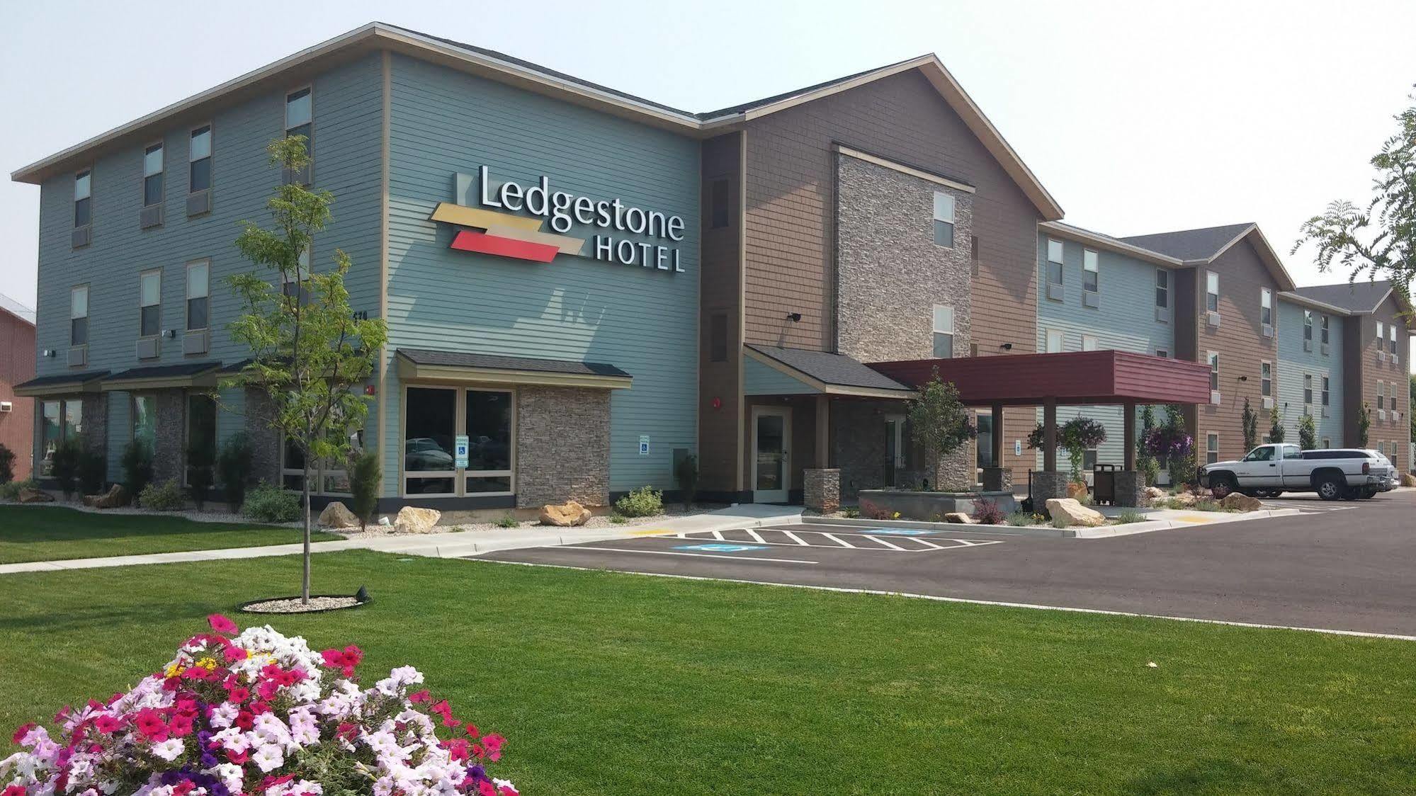 Ledgestone Hotel Vernal Exterior foto